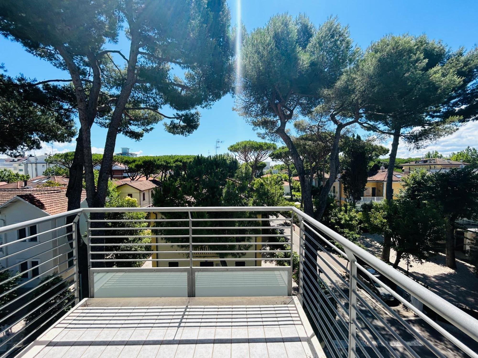 リッチョーネDamiano Chiesa Flexrent - Abissiniaアパートメント エクステリア 写真